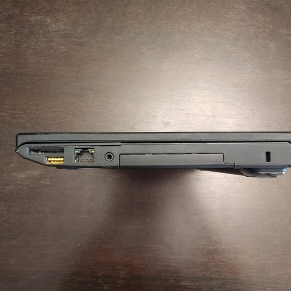 Lenovo ThinkPad X220 i5 3.2GHzTURBO Win10Pro 8GB RAM 128GB SSD Black - Fair - Picture 6 of 10